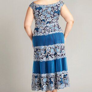 Tadashi Shoji KLEIN EMBROIDERED TEA-LENGTH DRESS - PLUS SIZE CDP19999MDQ